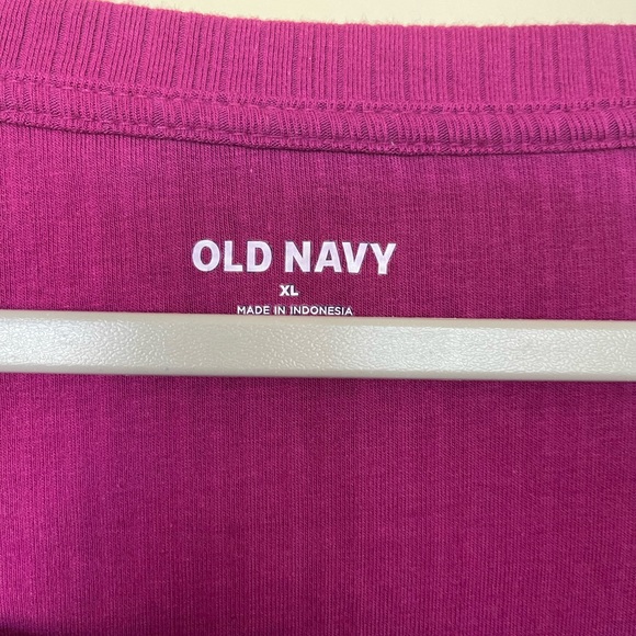 Old Navy Fitted Square-Neck Rib-Knit T-Shirt - Picture 4 of 4